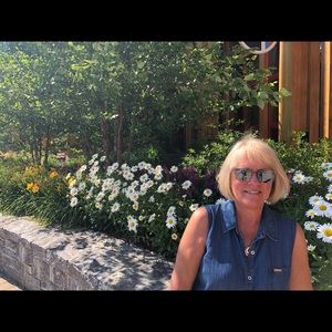 Meet your Posher, Valinda